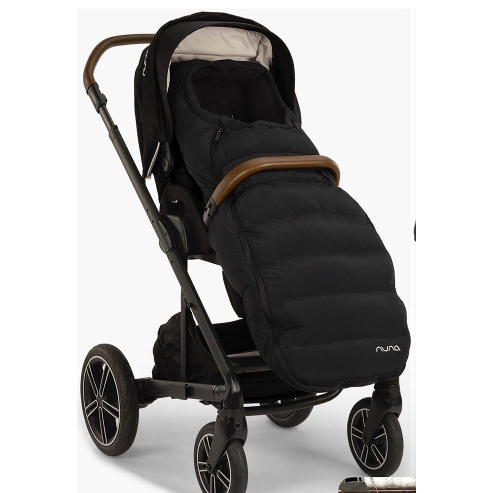Nuna winter stroller footmuff Black NEW $150
